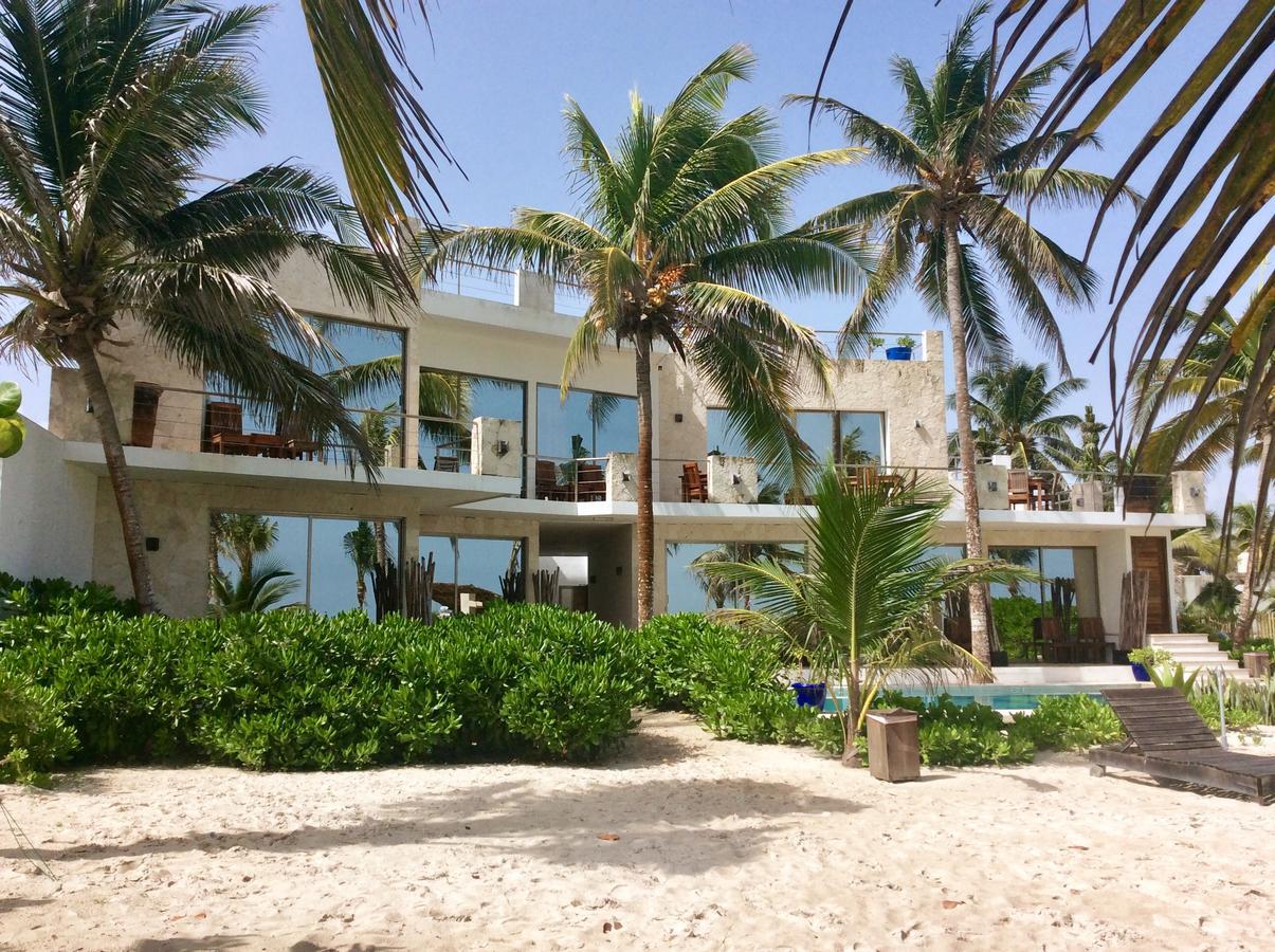 Hotel La Casa Cielo El Cuyo Luaran gambar
