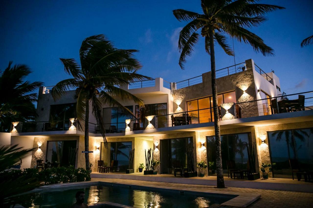 Hotel La Casa Cielo El Cuyo Luaran gambar